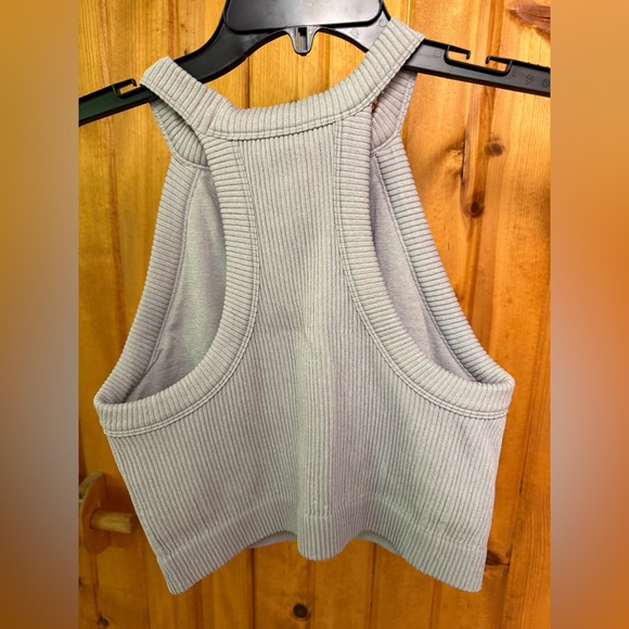 NWOT. Aerie’s Summer Sport Tank - Picture 2 of 4